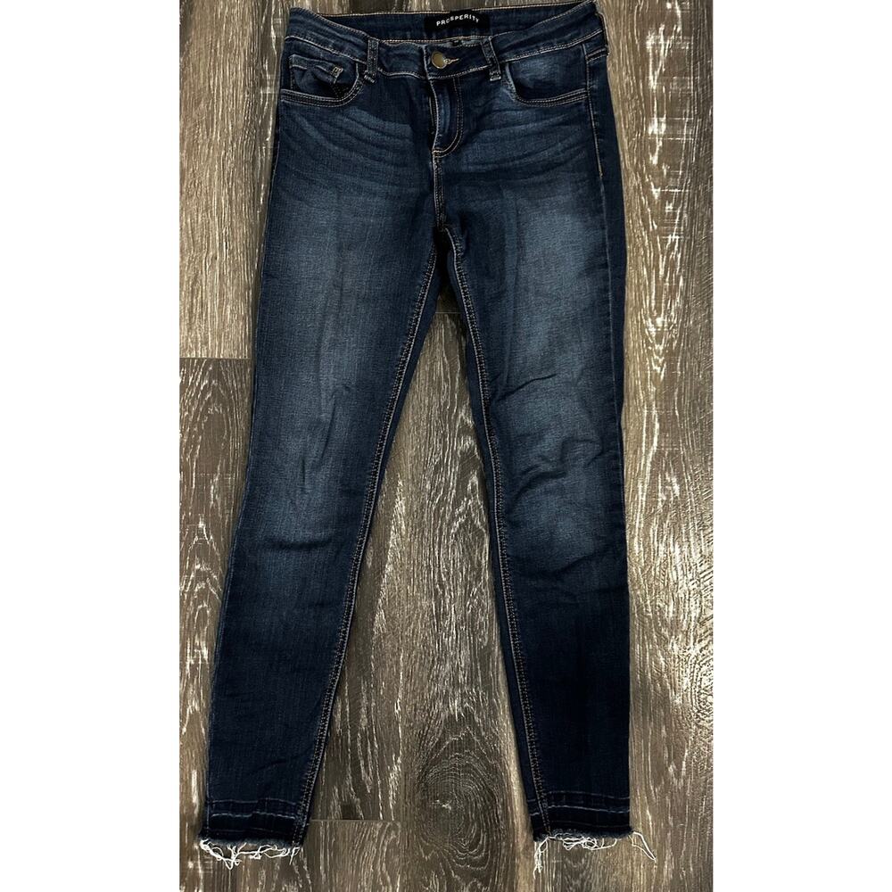 Prosperity Women’s Dark Wash Raw Edge Denim Jeans Size 28